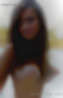 Wasting hook places women naked online.